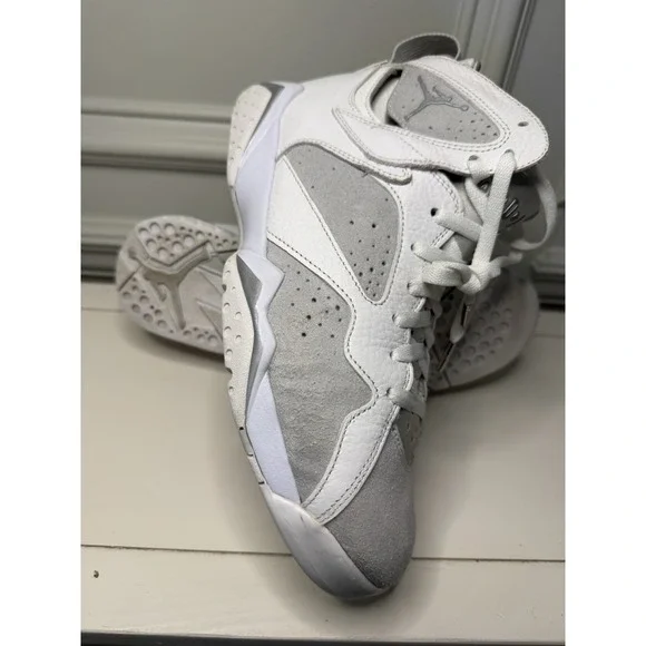 Nike Air Jordan 7 Retro "Pure Money" (also known as "Pure Platinum") - Picture 2 of 5